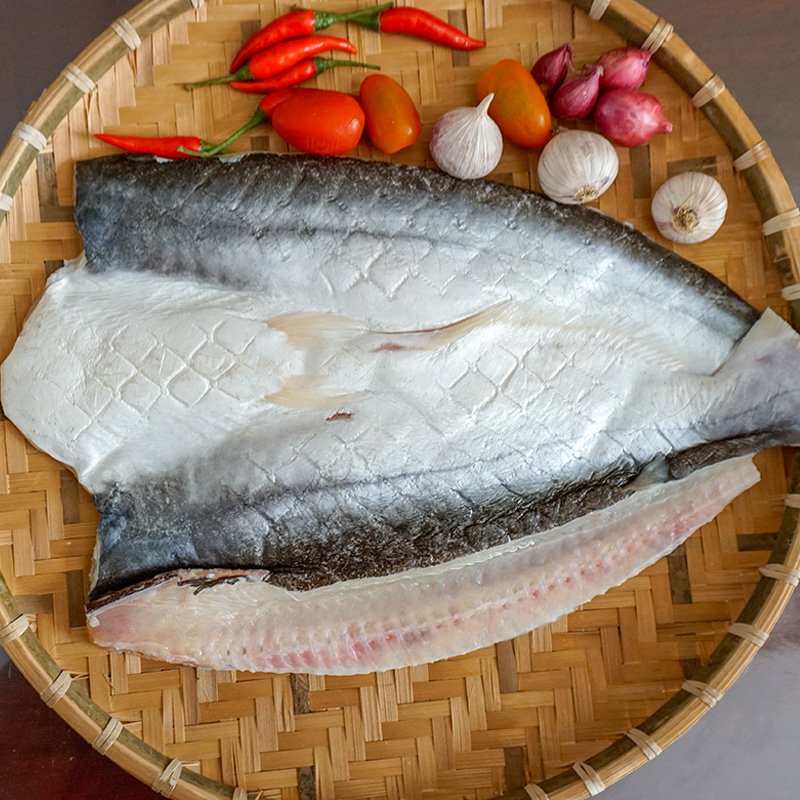 Khô cá Dứa Cần giờ một nắng