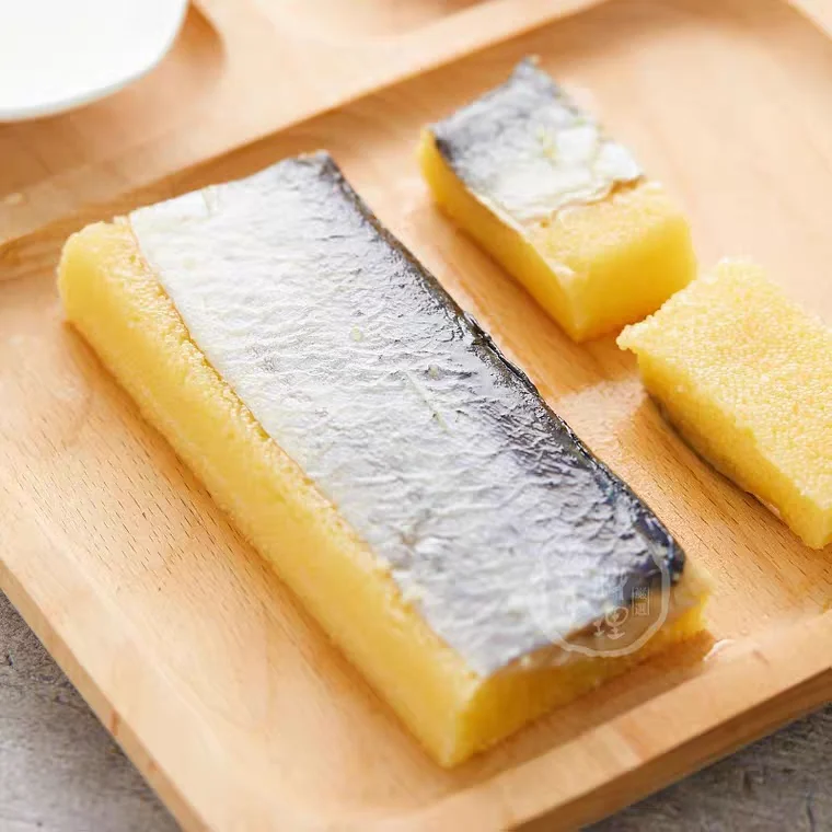 Cá trích ép trứng vàng